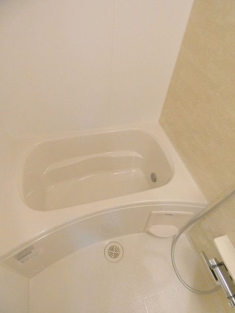 ロイヤル上北沢の浴室