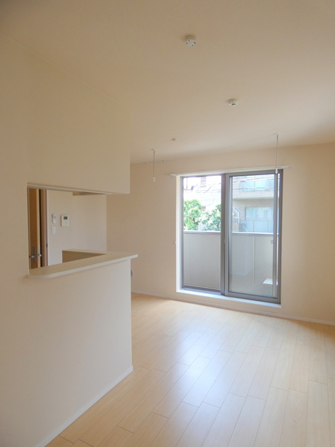 ロイヤル上北沢の洋室