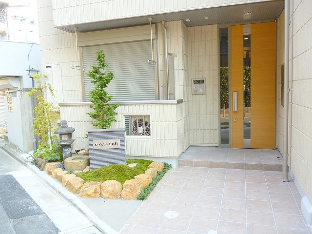 ロイヤル上北沢のエントランス|エントランス★オートロック★