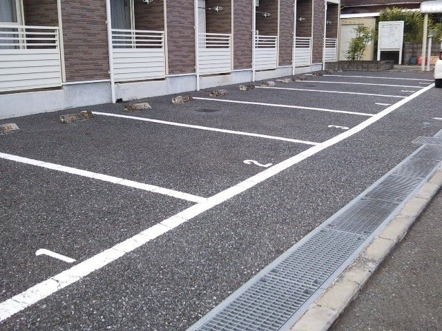 【駐車場】 | レオネクストWindBell