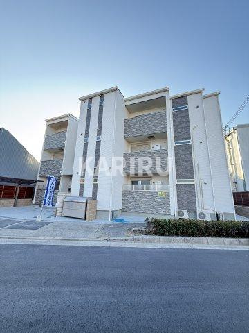 ピレーネ焼野の外観