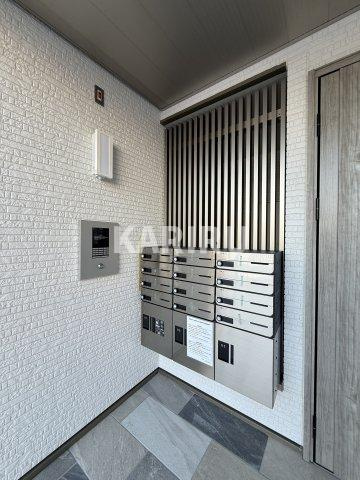 ピレーネ焼野のエントランス