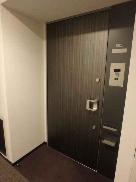 Brillia Tower 池袋 Westの玄関
