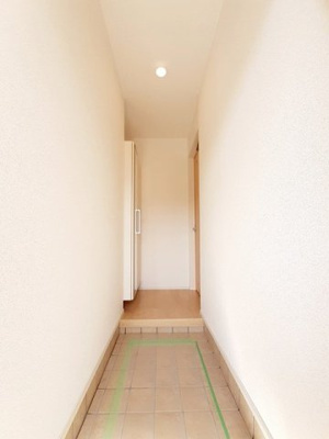 【玄関】 | グランディール枝堀Ａ