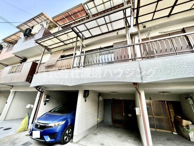 梶町3丁目貸家