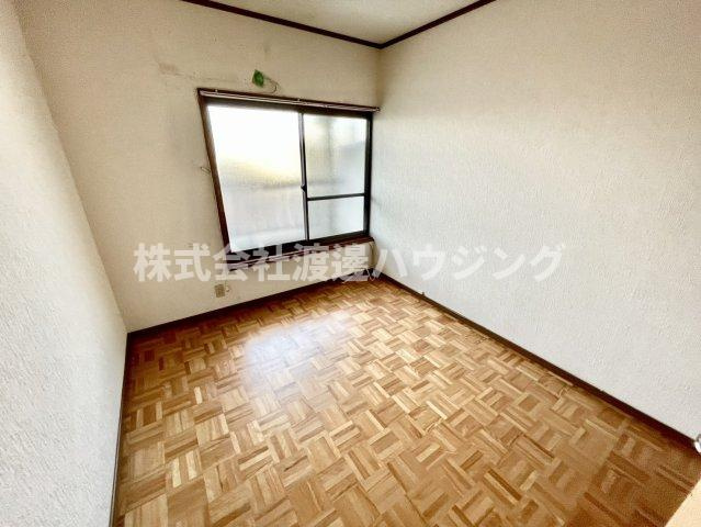 梶町3丁目貸家の寝室