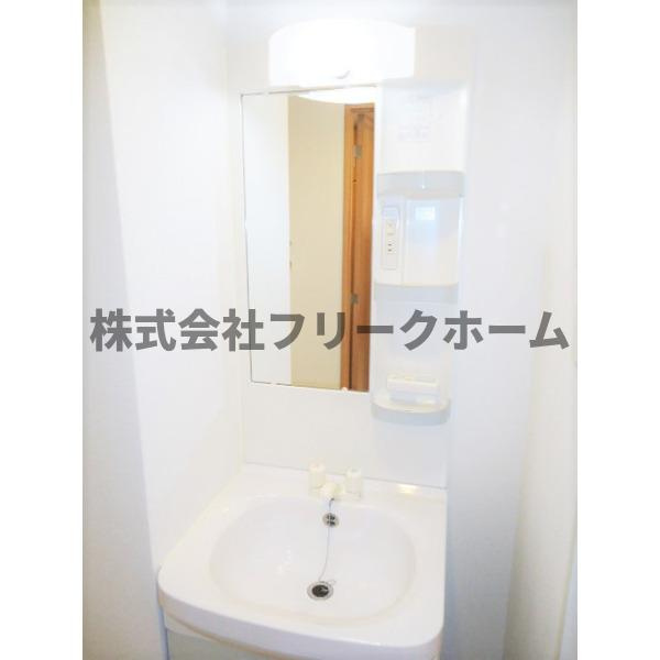 カーサカーロの洗面所