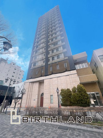 想定年間賃料　万　想定利回り　％　鉄筋コンクリート造