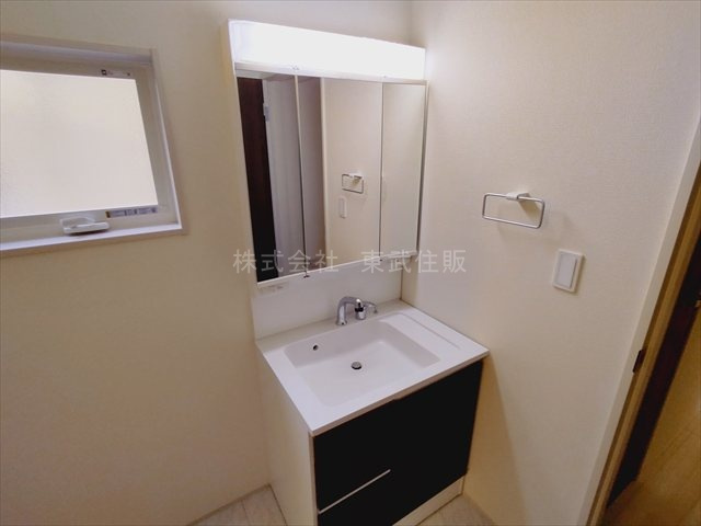 【独立洗面台】 | 川越市山田　全１棟 | 独立洗面台で身支度をすべて済ませてしまいましょう