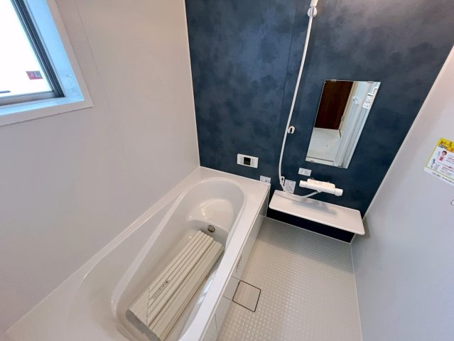 リーブルガーデンうるま市田場の浴室