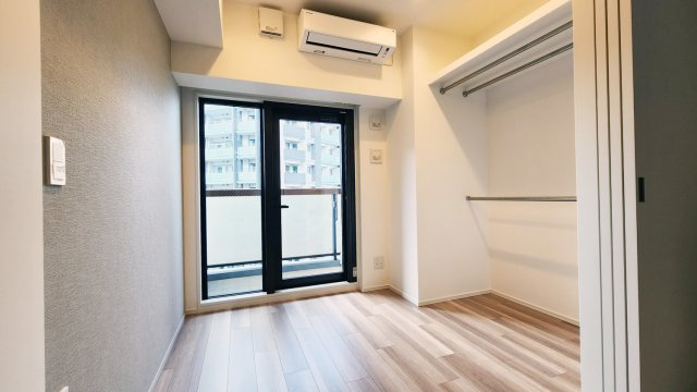 コスモグラシア新宿西早稲田の洋室|洋室4.3帖