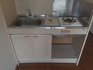 トーシンコーポ栄のキッチン|お料理しやすいキッチンです