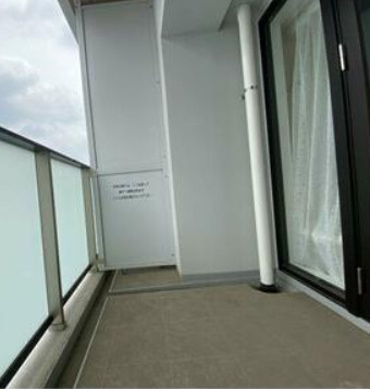 コムレジ赤羽　学生棟のバルコニー