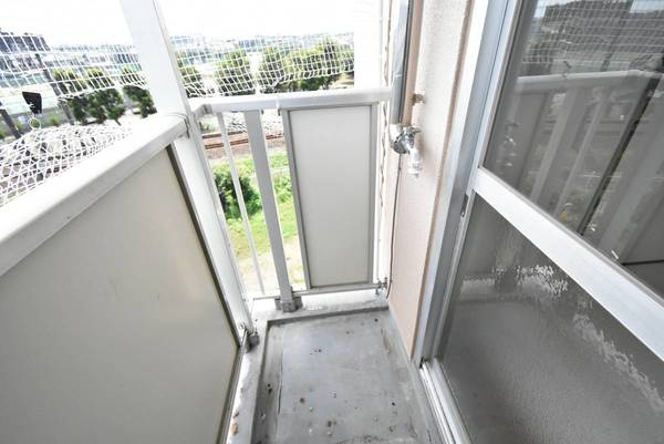 ビレッジハウス月吉3号棟のバルコニー|ビレッジハウスの同一物件・同一タイプの間取りの写真です