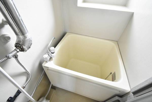 ビレッジハウス月吉3号棟の浴室|ビレッジハウスの同一物件・同一タイプの間取りの写真です