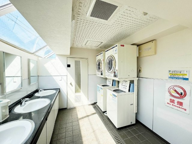 練馬区小竹町２丁目の賃貸マンションの内装|ランドリールーム