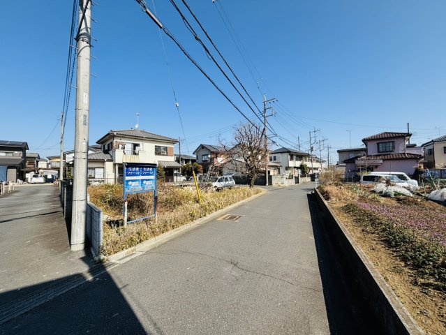 敷地面積61坪　売地　川越市下広谷の前面道路含む現地写真|※残地物・樹木等は売主にて撤去致します。現地（2026年2月）撮影
建築条件なし！お好きなハウスメーカーで建築可能です♪