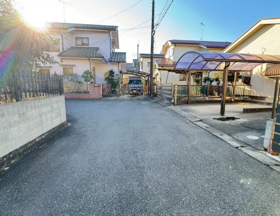 野田市宮崎新田4期　売地　49坪の前面道路含む現地写真