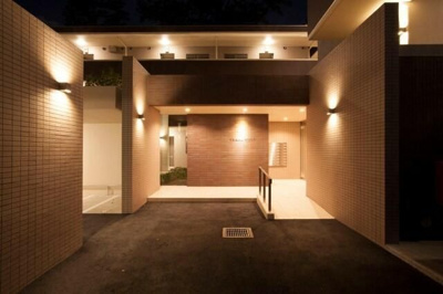  | グランウッド