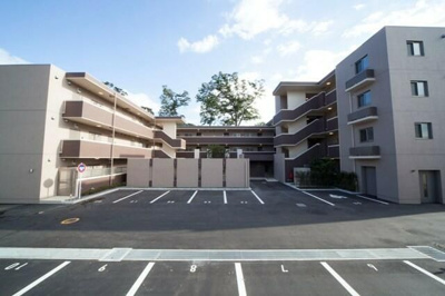  | グランウッド