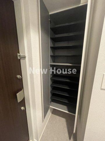 ルフォンリヴェント板橋西台の玄関