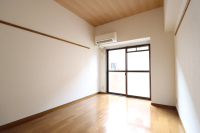 【居間・リビング】 | コーポカースル