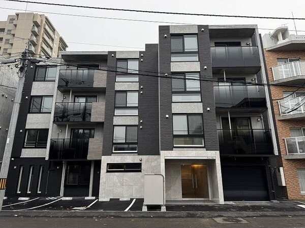 KKルミナスの外観