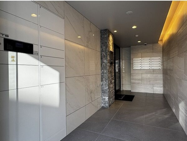 KKルミナスのエントランス