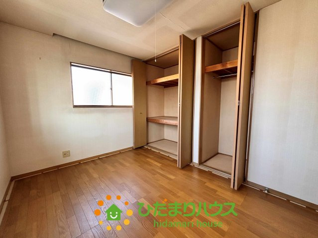 加須市旗井　中古一戸建ての収納