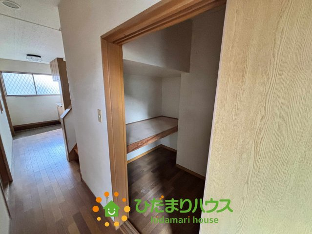 加須市旗井　中古一戸建ての収納