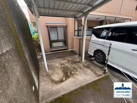 全居室エアコン付き！グリーンコーポ星ヶ丘南の駐輪場|駐車場の一角に設けられた駐輪スペース