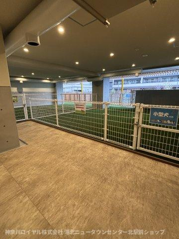 ☆入居者専用敷地内ドックランで楽しめます☆