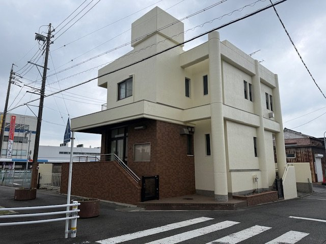 常滑市新開町　中古戸建の外観