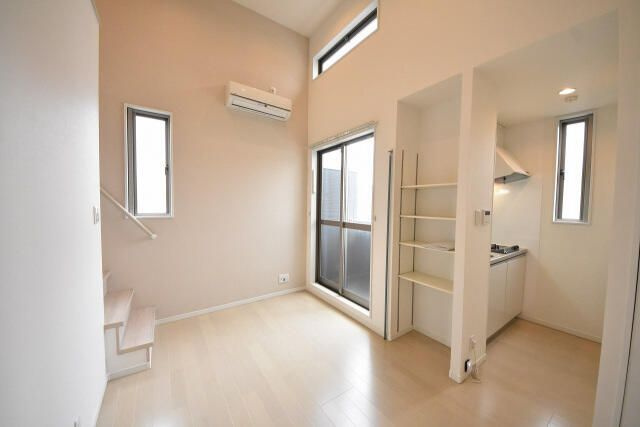 ＣＢ川越カローレの居間・リビング