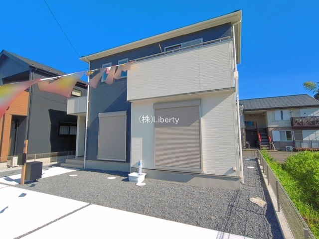 取手市米ノ井全6区画　新築戸建　2号棟の駐車場
