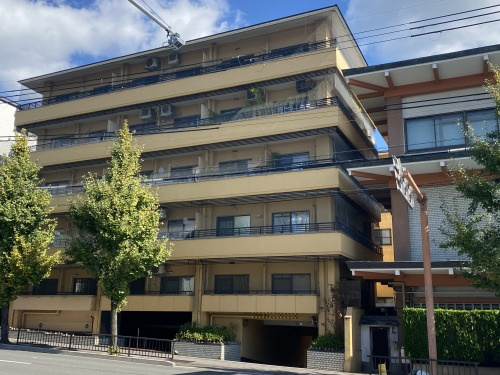 インペリアル東岡崎の外観