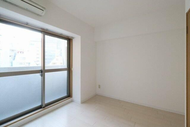 スカイコート日本橋の寝室