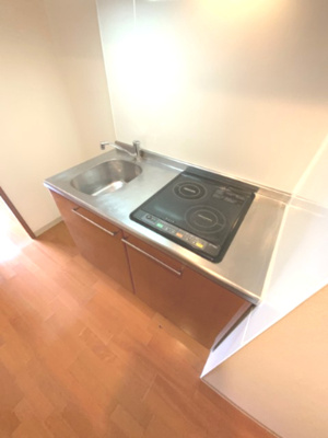 【キッチン】 | クラウンハイム瑞光フラワーコート | 二口コンロのキッチンです