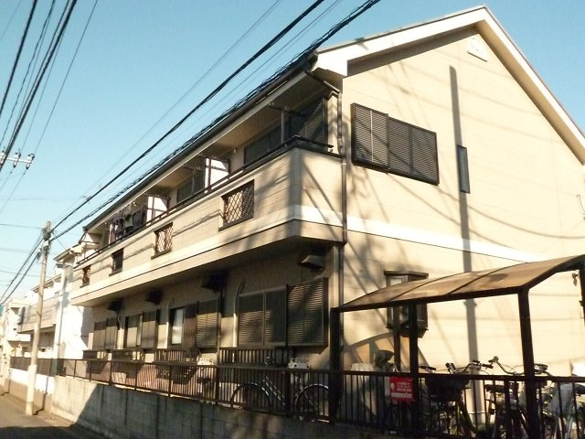 練馬区三原台１丁目のアパート
