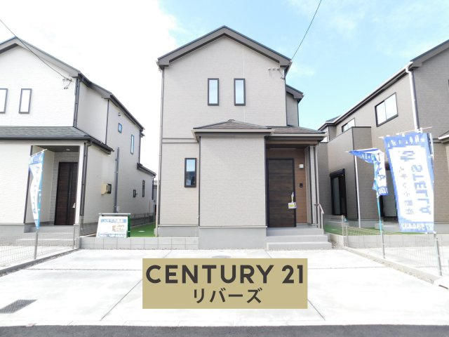 西春日井郡豊山町大字青山字居屋敷の新築一戸建の外観|◇B号棟◇　　新価格！！いつでも見学出来ます♪（お問合せ当日、平日、水曜、夜間でもＯＫ）　敷地４０．２９坪！　駐車並列３台ＯＫ！　長期優良住宅♪　南面に芝生の庭付き♪　全室南向き！　ワイドバルコニー♪