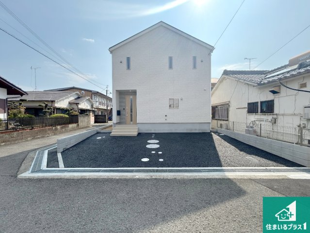和歌山市福島　第5期　新築一戸建ての外観|お客様に長く安心して住んでいだだける事にこだわった家づくり！住んでからのアフターサービスにもしっかりと取り組んでいます！