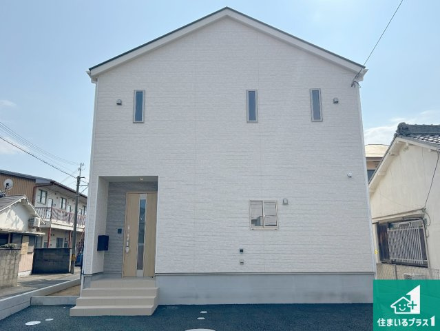 和歌山市福島　第5期　新築一戸建ての外観|安心の10年保証！外観を美しく保ち、雨水で汚れを落とします！気になることがありましたら、お気軽にお問い合わせください！