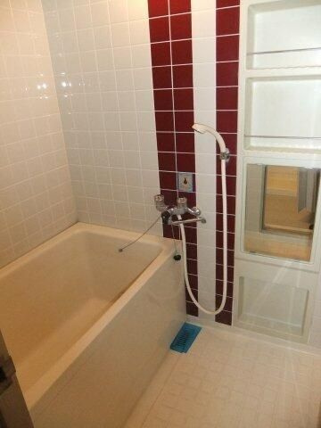 ツインシティ東砂アネックスの浴室