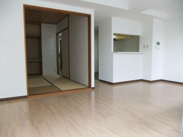 ツインシティ東砂アネックスの居間・リビング