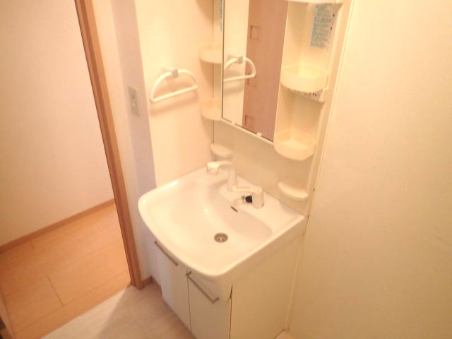 柿畑ハイムの独立洗面台