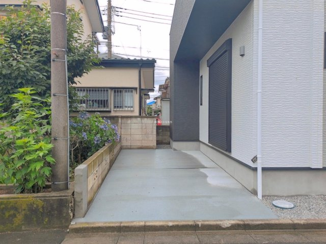 ふじみ野市福岡中央２丁目の新築一戸建の駐車場