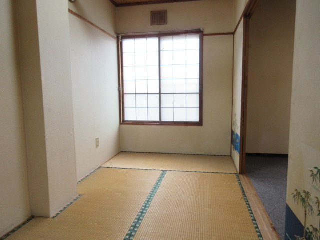 黄色い館の和室