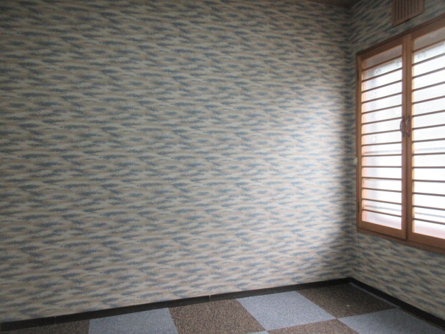 黄色い館の洋室