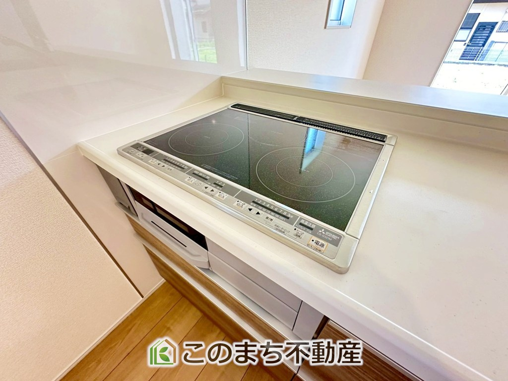 ブルーミングガーデン宇都宮市鶴田町5期の設備|IHクッキングヒーターでお掃除楽々です♪
