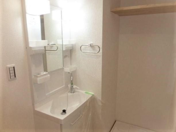 Ｌｕｍｉｎｏｕｓ（ルミナス）の独立洗面台